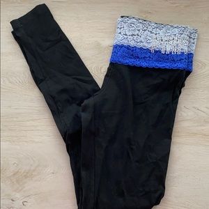 Victoria’s Secret Pink Yoga Leggings Xs